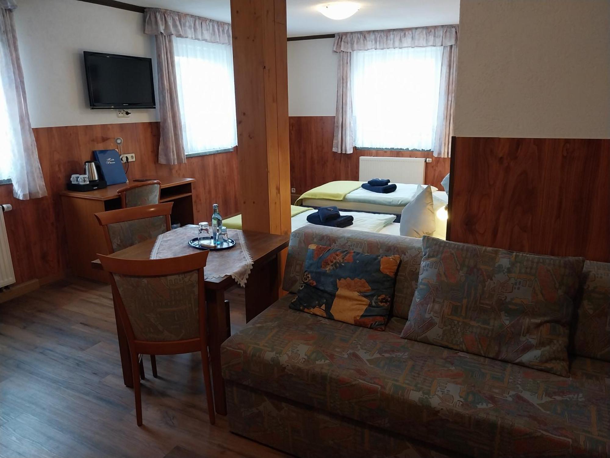 Landhotel Waldschloesschen Mit Gaststube Sohland an der Spree ภายนอก รูปภาพ